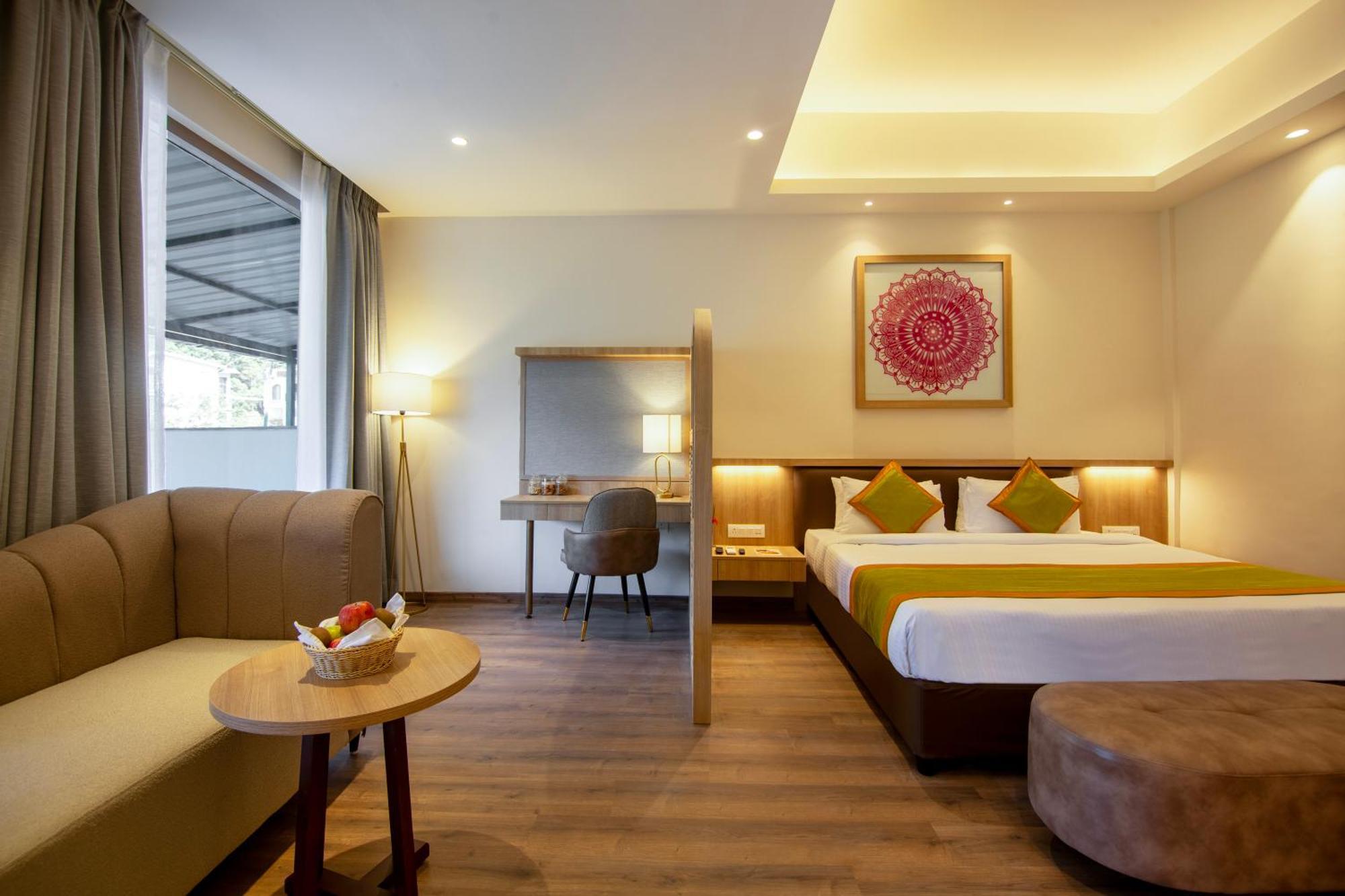 सहारा Sterling 4*